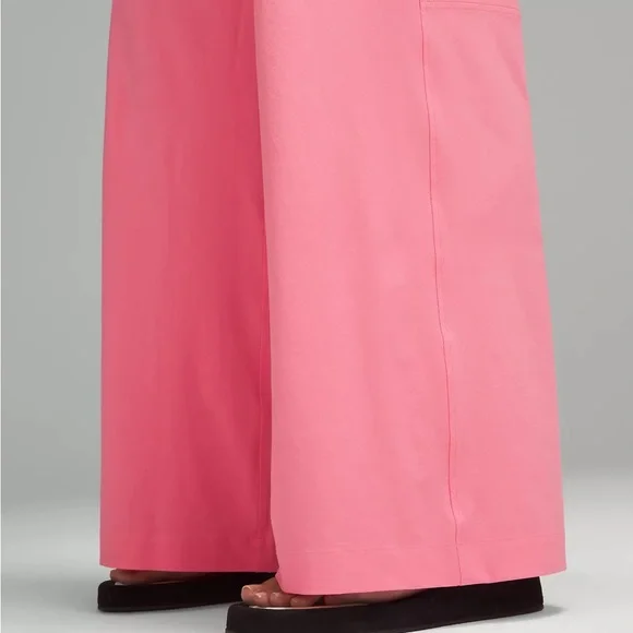 Lululemon Swift !NWT SOLD OUT! Wide Leg Mid Rise Pant sz 10 Sakura Pink - Picture 6 of 9